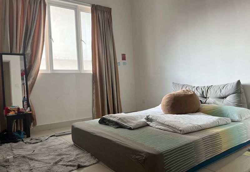 The Regina Condominium