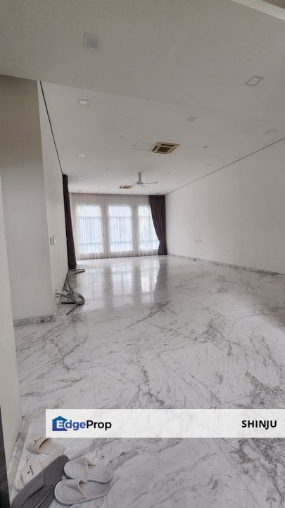 Bungalow for sale with private swimming pool, Kuala Lumpur, Taman Duta