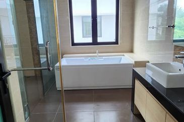 Country Heights Kajang 3 Storey Semi-D with Lift for Sale