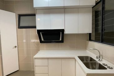 Waltz Residences @ Paradigm Garden City