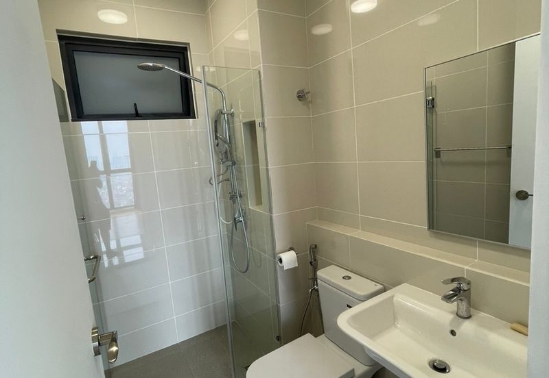 Waltz Residences @ Paradigm Garden City