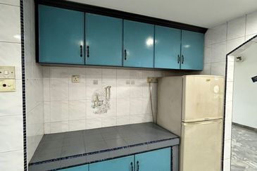 Sri Jinjang Apartment