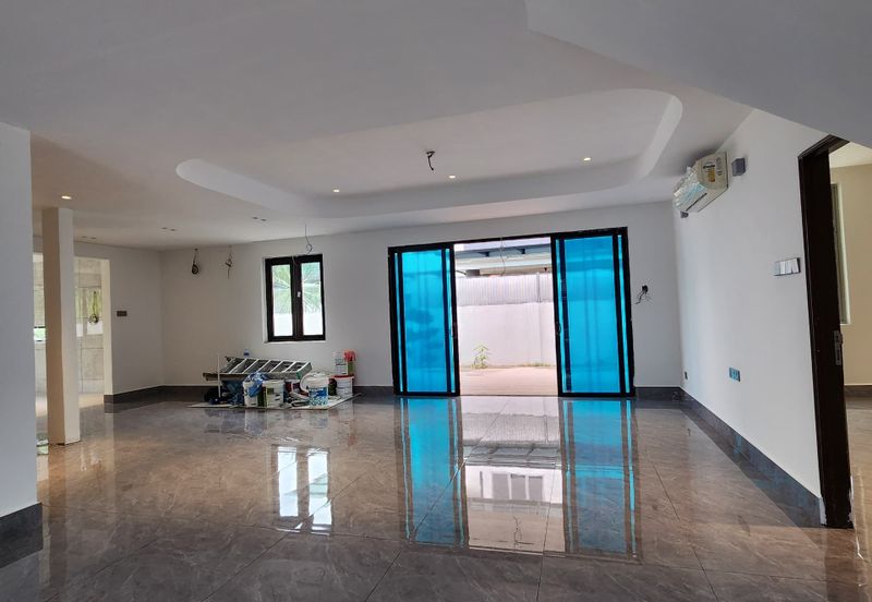 Taman Taynton (Taynton View)