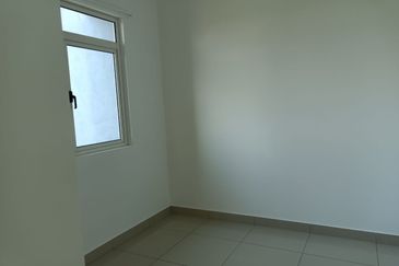 La Thea Residences @ 16 Sierra