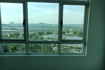 La Thea Residences @ 16 Sierra