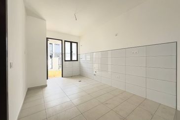 Nadira 3 @ Bandar Bukit Raja