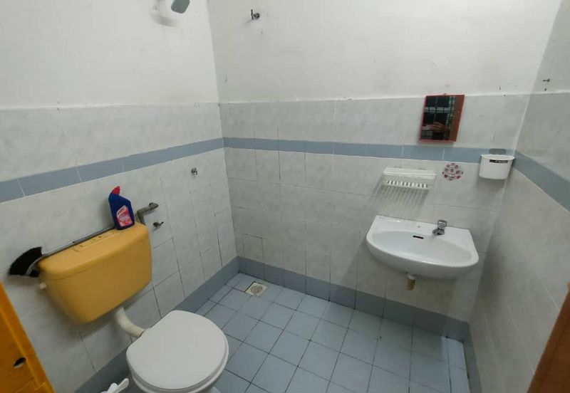 Renovated, Single Storey Terrace, Taman Desa Cempaka, Nilai, Negeri Sembilan, For Rent