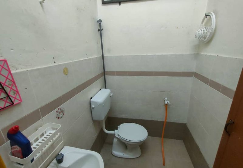 Renovated, Single Storey Terrace, Taman Desa Cempaka, Nilai, Negeri Sembilan, For Rent