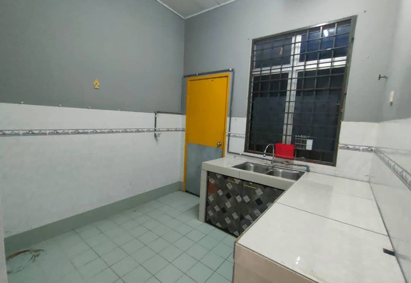 Renovated, Single Storey Terrace, Taman Desa Cempaka, Nilai, Negeri Sembilan, For Rent