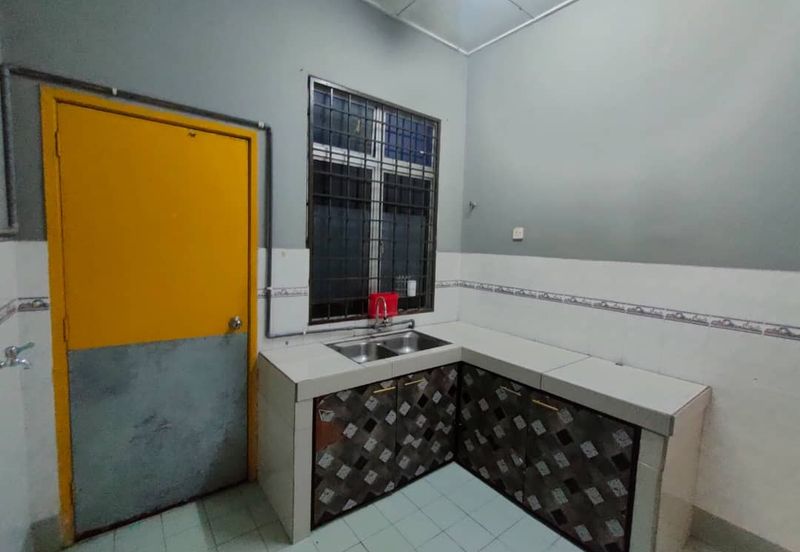 Renovated, Single Storey Terrace, Taman Desa Cempaka, Nilai, Negeri Sembilan, For Rent