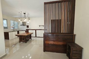 Freehold, Fully Furnished, Endlot, Amara Residences, Batu Caves, Selangor, For Sale