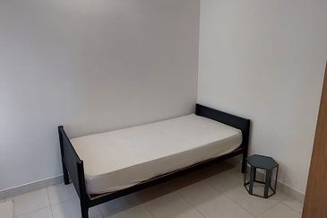 Arena Residences @ Warisan Puteri