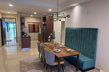 Padang Residence Kota Semarak