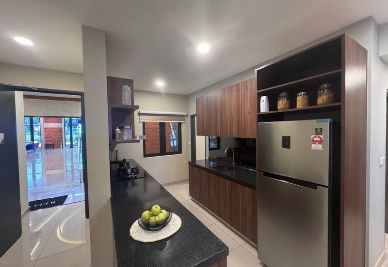 Padang Residence Kota Semarak