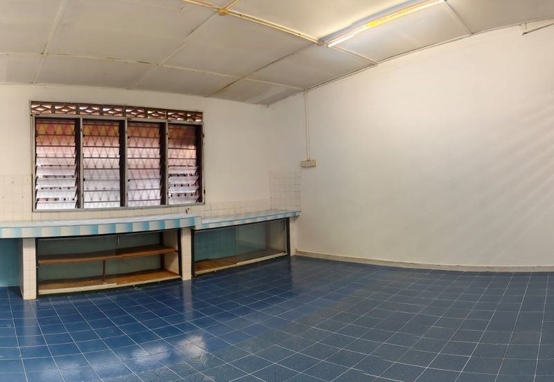 Freehold, Bumi Lot, Single Storey Semi Detached House, Taman Sri Bidor, 