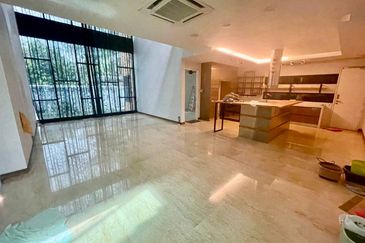 Taman Sri Hijau ( New Green Park )