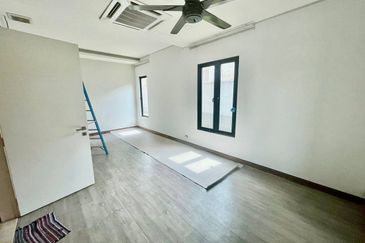 Taman Sri Hijau ( New Green Park )