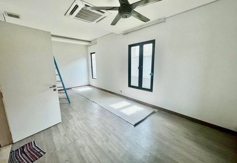 Taman Sri Hijau ( New Green Park )