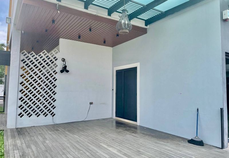 Taman Sri Hijau ( New Green Park )