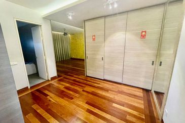 Taman Sri Hijau ( New Green Park )