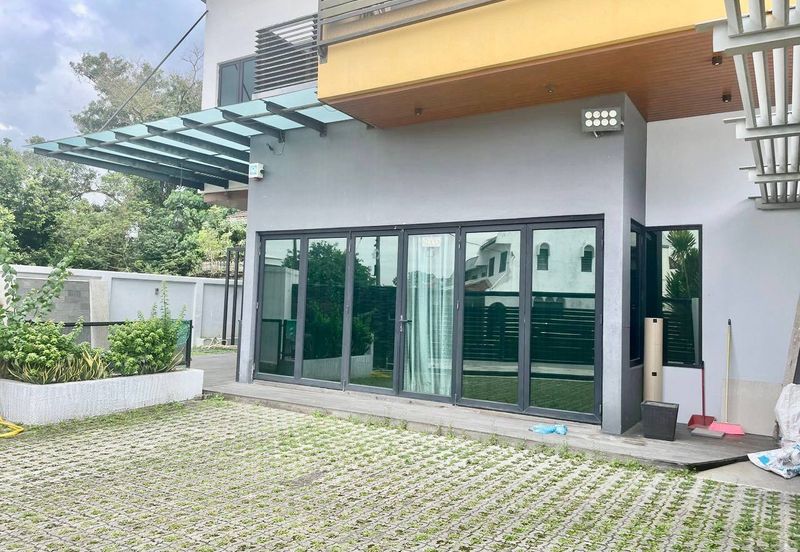 Taman Sri Hijau ( New Green Park )