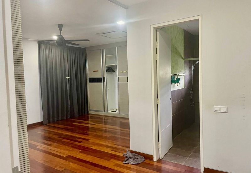 Taman Sri Hijau ( New Green Park )