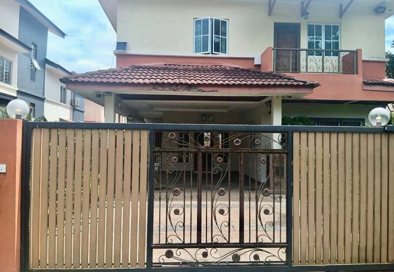 Fish Pond & Garden, 2.5 Storey Bungalow, Taman Templer Saujana, Rawang, Selangor, For Sale