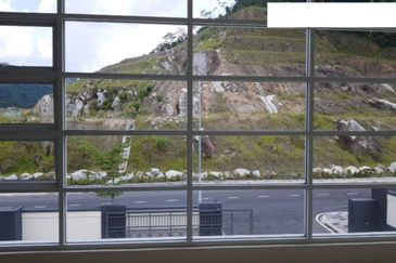 Kawasan Perindustrian Hi Tech 7