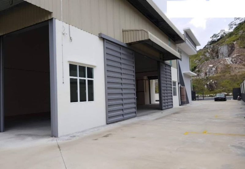 Kawasan Perindustrian Hi Tech 7