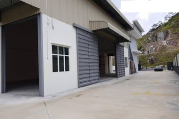 Kawasan Perindustrian Hi Tech 7