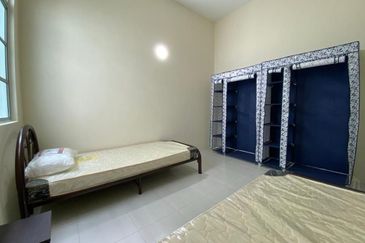 Single Storey Terrace, Taman Tronoh Akasia, Seri Iskandar, Perak, For Sale