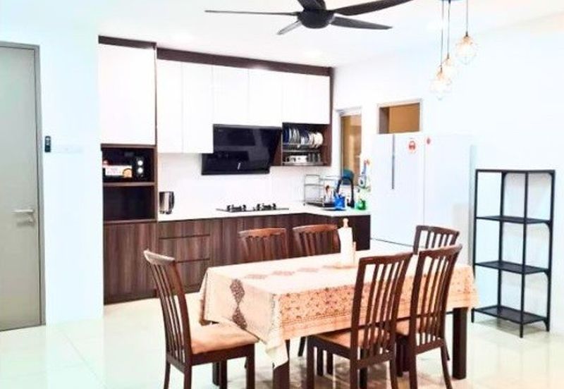 Platinum Splendor Residence