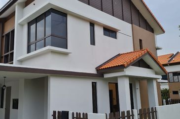 Setia Warisan Tropika