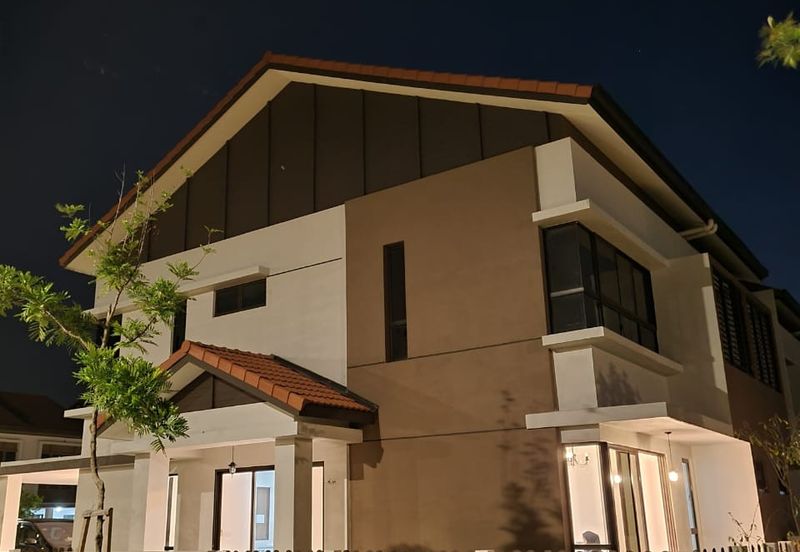 Setia Warisan Tropika