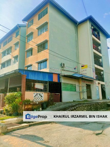 Lelong Flat Taman Semarak, Nilai, Negeri Sembilan, Nilai