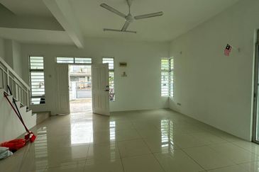 Jalan SP 10 @ Bandar Saujana Putra