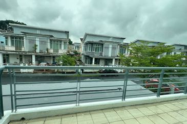 Jalan SP 10 @ Bandar Saujana Putra