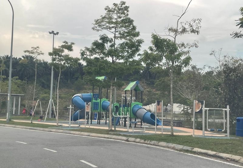 LAMAN MAWAR INDAH @ KOTA SERIEMAS