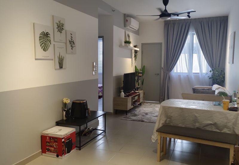 Tangerine Suites @ Sunsuria City **