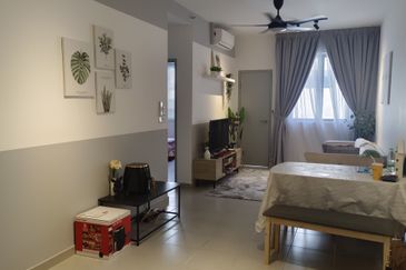 Tangerine Suites @ Sunsuria City