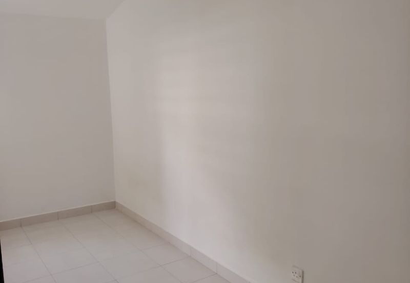 Taman Seroja, Bandar Baru Salak Tinggi