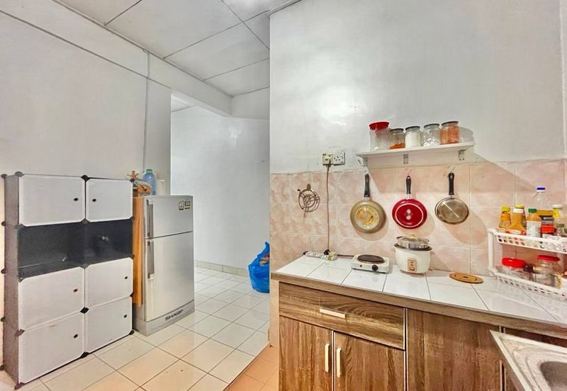 Sri Dahlia Apartment