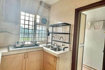 Aliran Damai, Bandar Damai Perdana