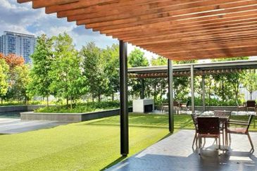 Lexa Residence @ The Quartz