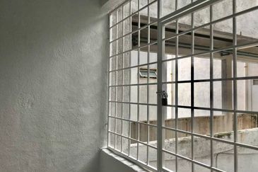 Tasik Heights Apartment