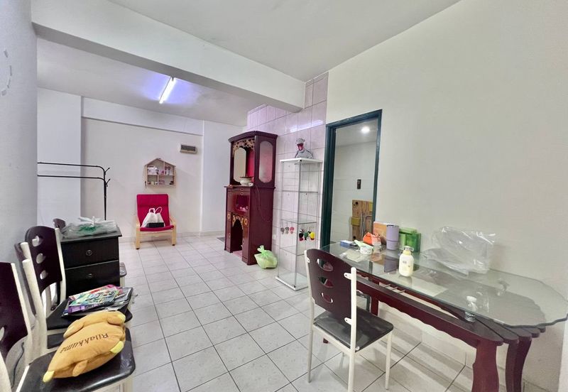 Pangsapuri Saujana Gombak