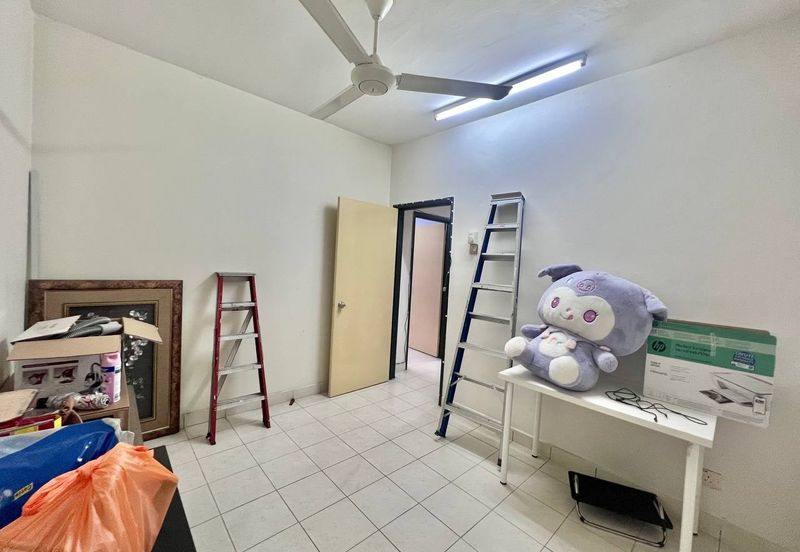 Pangsapuri Saujana Gombak