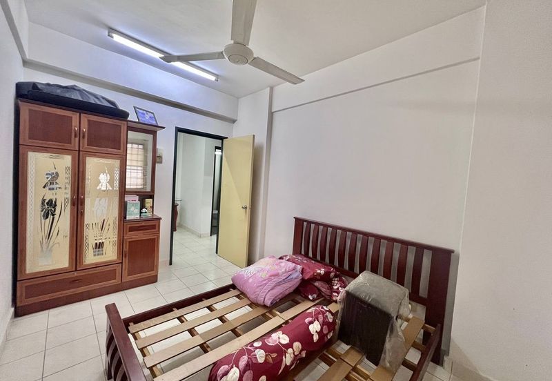 Pangsapuri Saujana Gombak