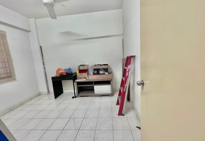 Pangsapuri Saujana Gombak