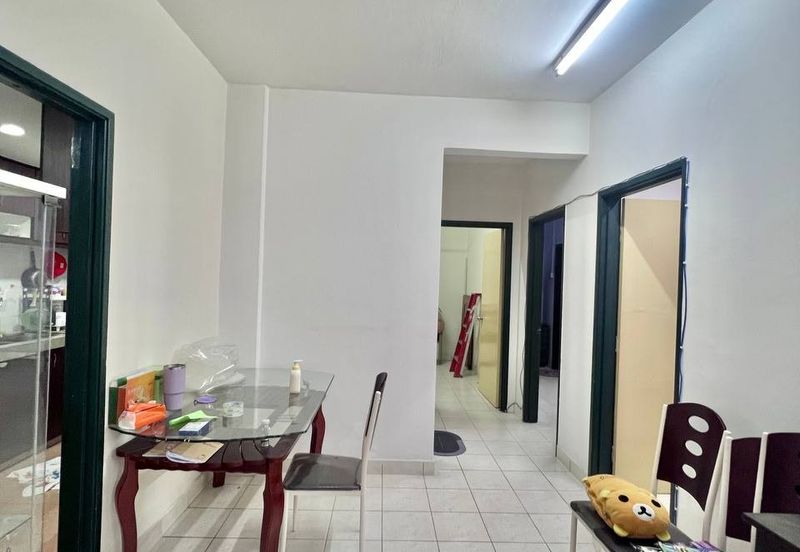 Pangsapuri Saujana Gombak